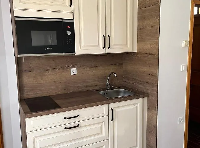 Prekmurska Vas - Vital モラフスケ・トプリツェ