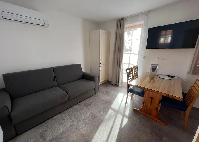 Prekmurska Vas - Vital * モラフスケ・トプリツェ