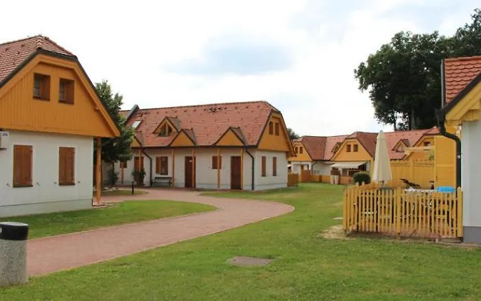 Prekmurska Vas - Vital モラフスケ・トプリツェ